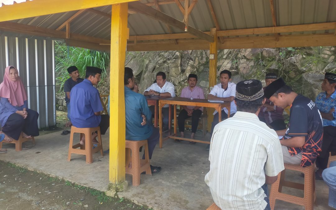 Bulu Lanceng Menjadi Pilihan Bermusyawarah Kelompok Tani Simanya-Manyae